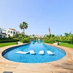 Maldives Homes Mup Διαμέρισμα Κερύνεια